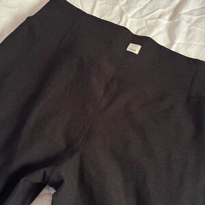 Black Vuori Wide Leg leggings
